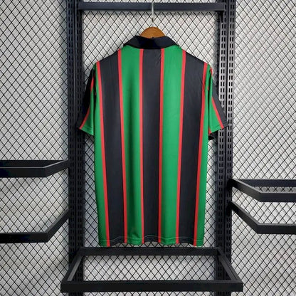 Camisa retrô reserva do Aston Villa 1993/95
