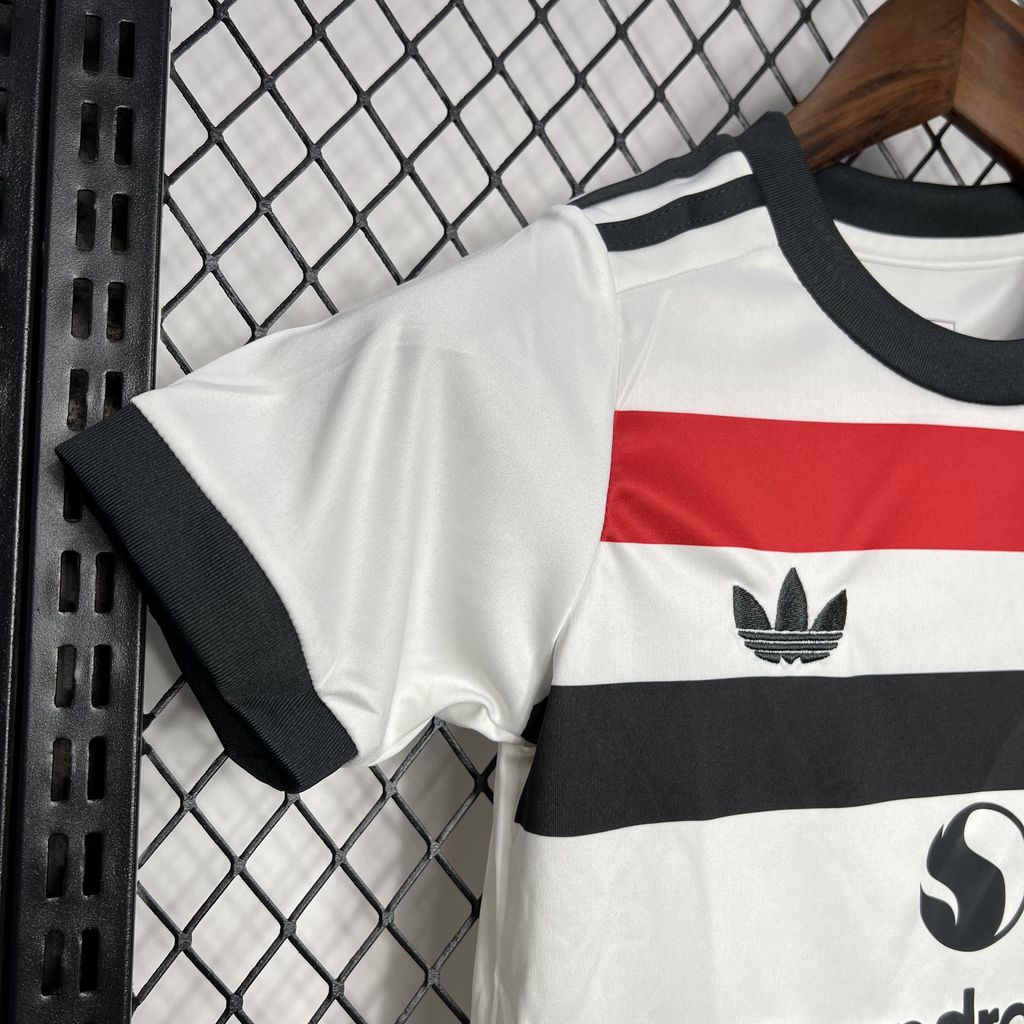 Terceiro uniforme infantil do Manchester United 2024/25