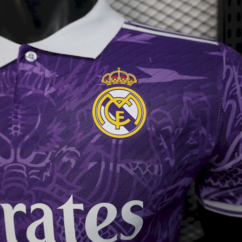 Camisa Real Madrid Edição Especial Roxa 2025/26 Versão Jogador