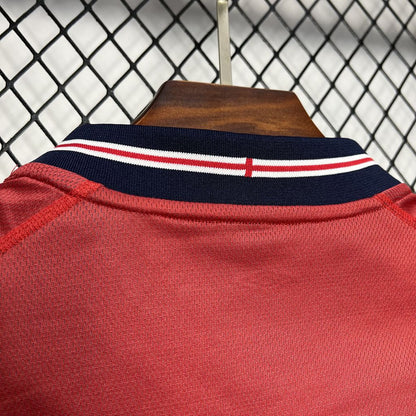 Camisa retrô reserva da Inglaterra de 2002 (frente e verso)