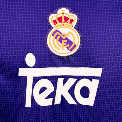 Camisa reserva retrô do Real Madrid 1997/98
