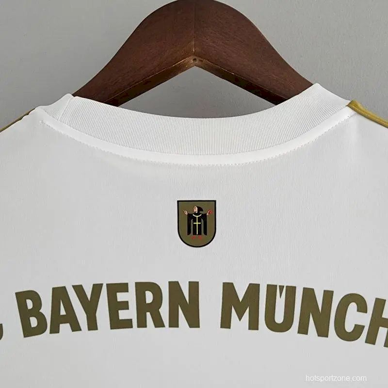 Bayern Munich 2022/23 Away Jersey