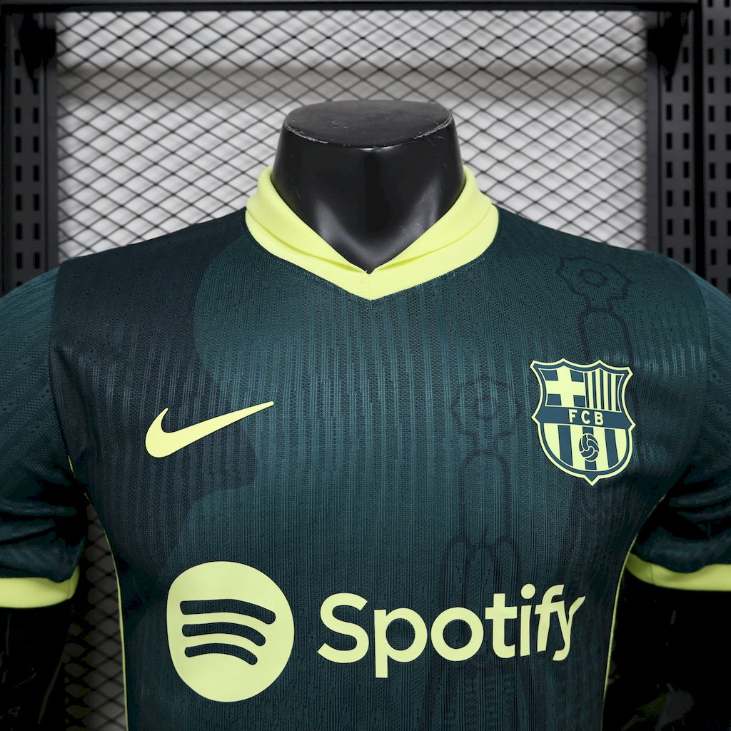 Barcelona 2024/25 Dark green training Jersey Player Version