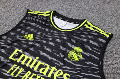 Camiseta regata e short adulto Real Madrid 2023/24 815