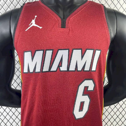 Camisa vermelha masculina do LeBron James – Edição Statement