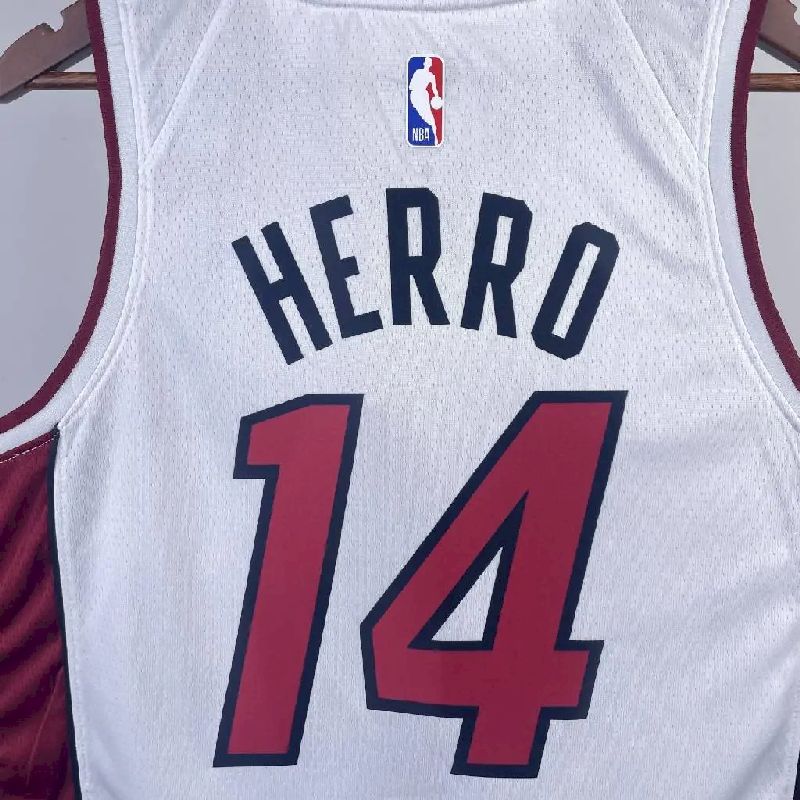 Camisa masculina Tyler Herro branca da equipe