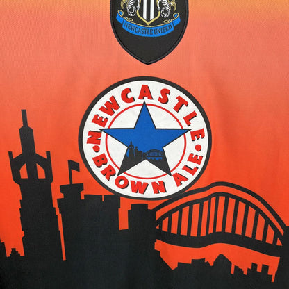 Camisa retrô de mangas compridas para goleiro do Newcastle United 1996/97