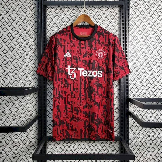 Camisa de treino pré-jogo do Manchester United 2023/24 vermelha e preta