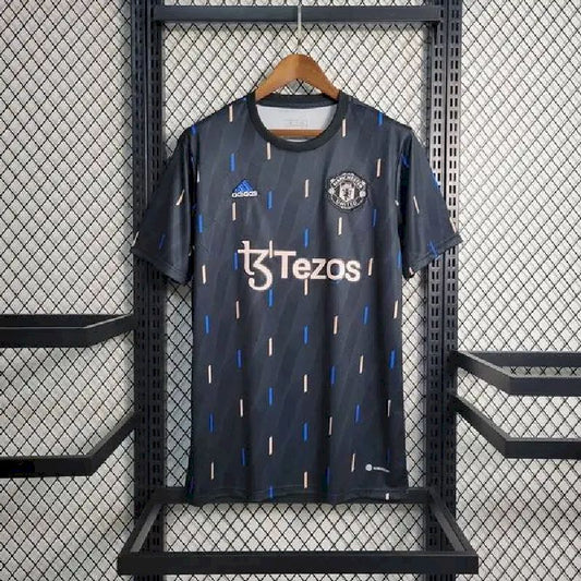 Camisa de treino pré-jogo do Manchester United 2023/24