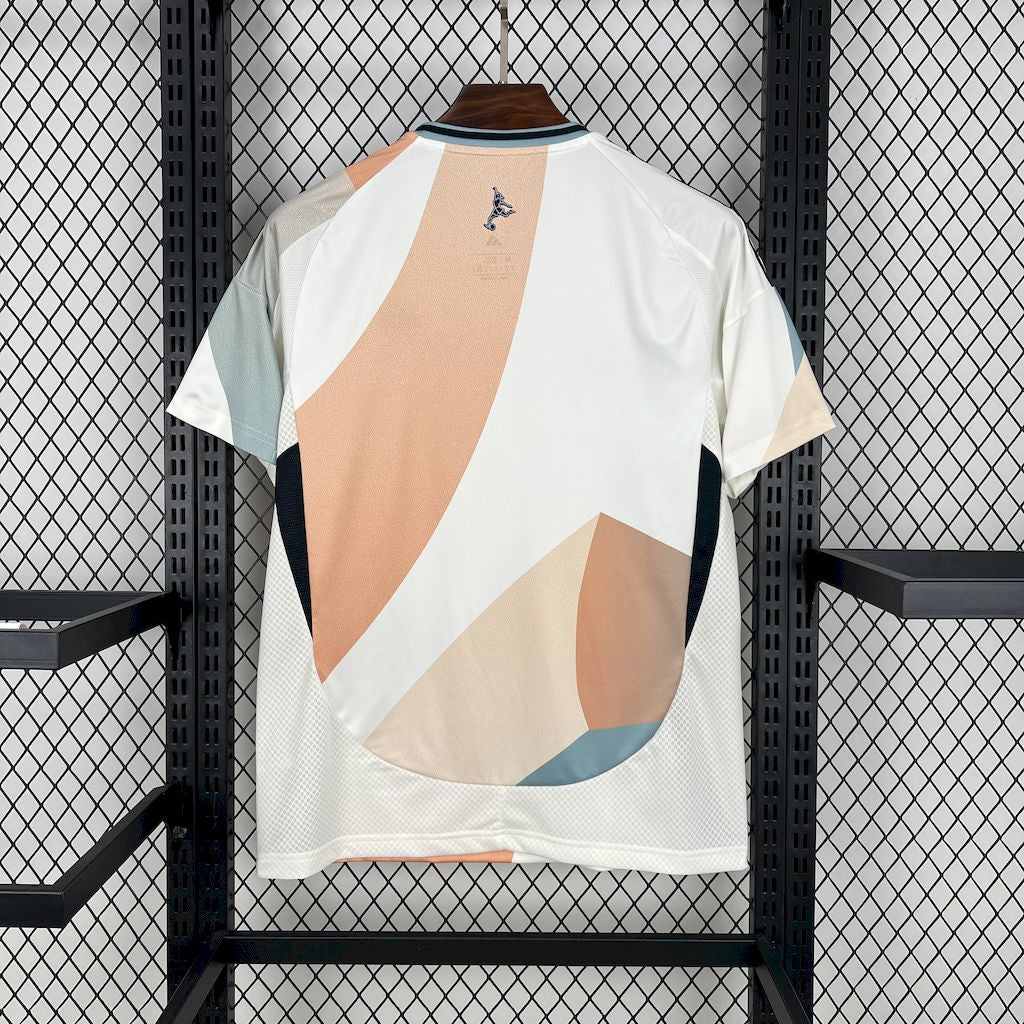 Men's Spain 2025/26 Away Jersey