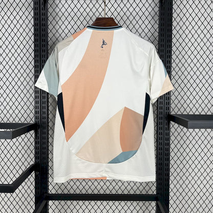 Men's Spain 2025/26 Away Jersey