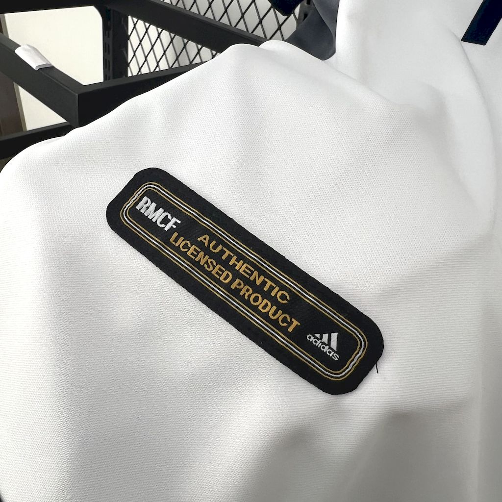 Camisa Retro Home Real Madrid 2000/01