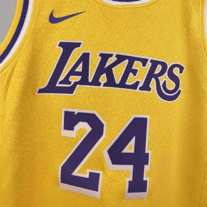 Camisa amarela do time juvenil Kobe Bryant