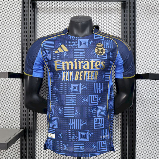 Maillot Louis Vuitton Édition Commune Real Madrid 2025/26 Version Joueur