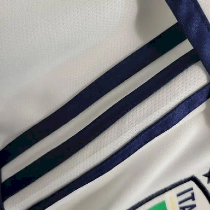 Kit reserva infantil da Itália 2023/24