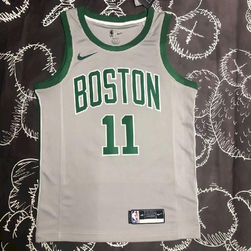 Camisa cinza masculina do time Kyrie Irving