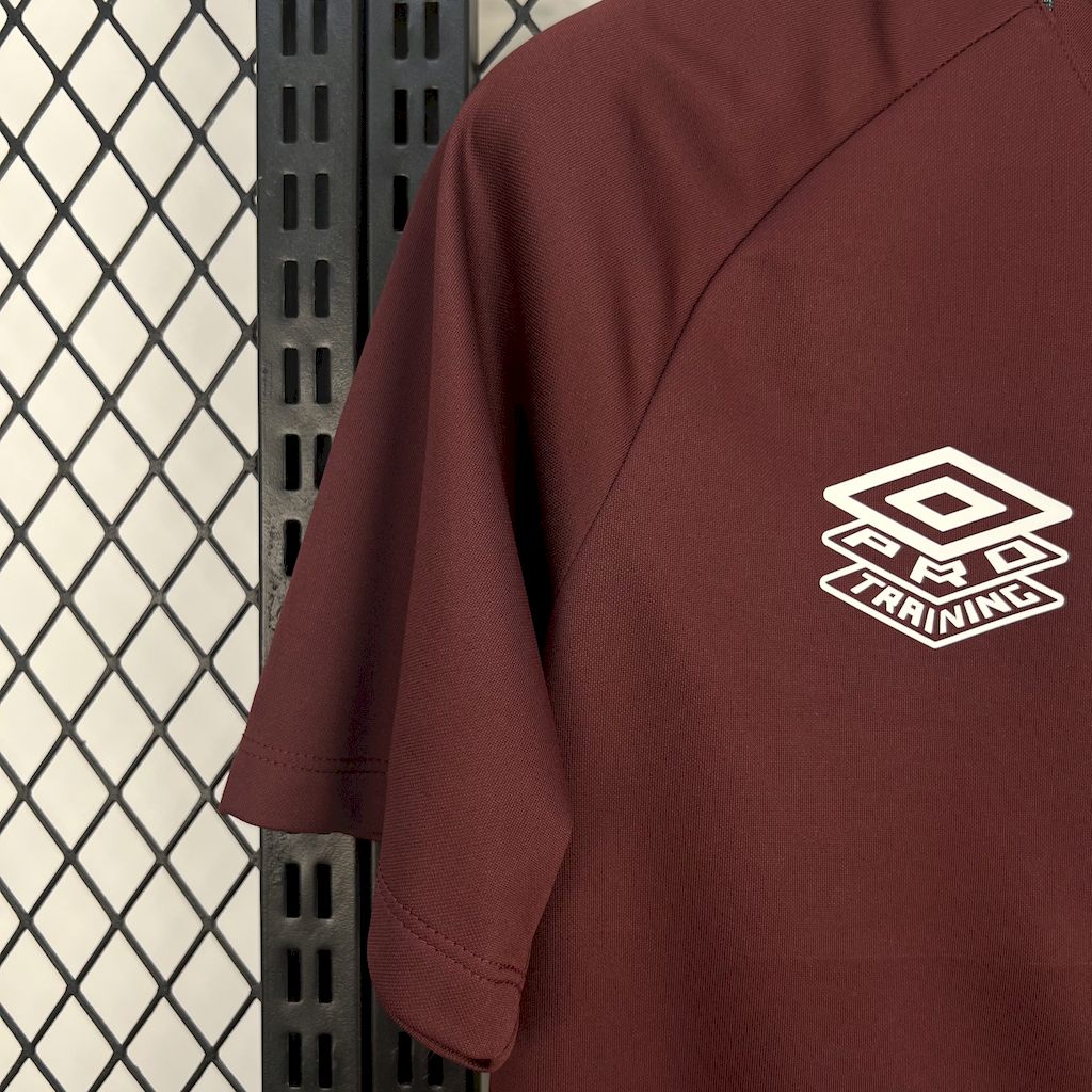 Camisa de treino pré-corrida do Fluminense 2025/26 marrom