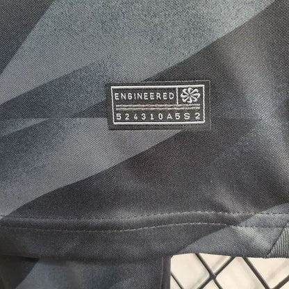 Kit de goleiro infantil preto do Barcelona 2023/24