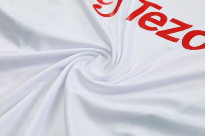 Camisa de treino adulto Manchester United 2023/24 + short 418