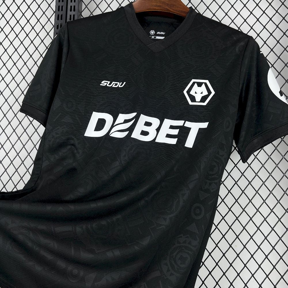 Men's Wolverhampton 2025/26 Goalkeeper Jersey
