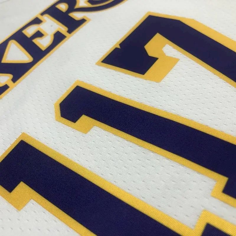 Camisa Xbox Master Chief 117 Masculina Branca – Edição de 75º Aniversário