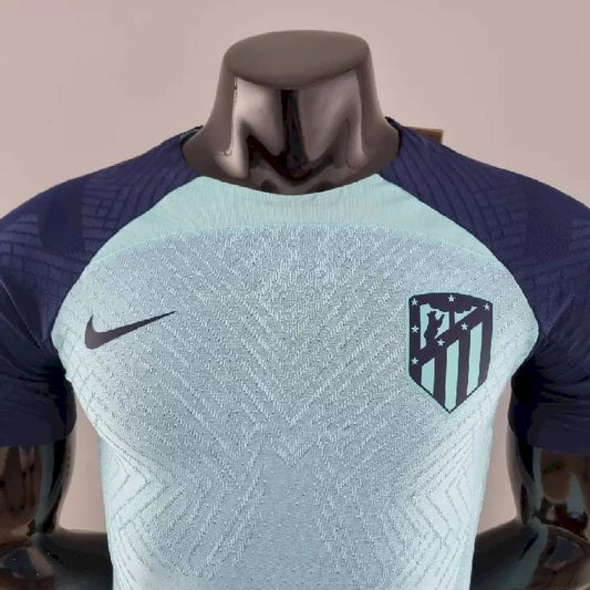 Maillot d'avant-match de l'Atlético Madrid 2022/23, version joueur