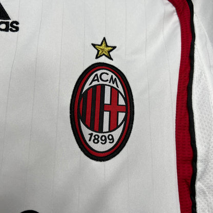 Camisa retrô reserva do AC Milan 2006/07