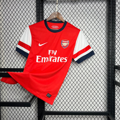 Camisa retrô do Arsenal 2012/13