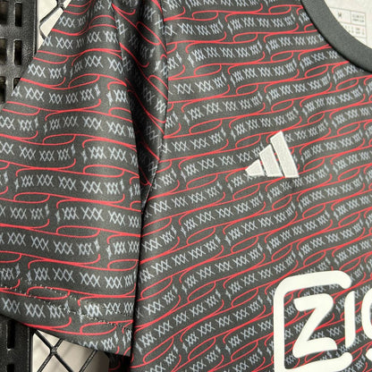 Camisa pré-jogo do Ajax 2024/25