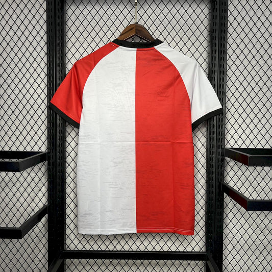 Camisa Principal do Feyenoord Rotterdam 2024/25
