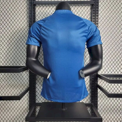 Camisa de treino pré-jogo do Manchester City 2023/24, versão jogador