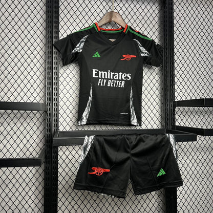 Kit reserva infantil do Arsenal 2024/25