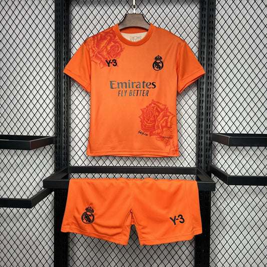 Real Madrid 2024/25 Y 3 Rose Edição Especial Kit Infantil 3