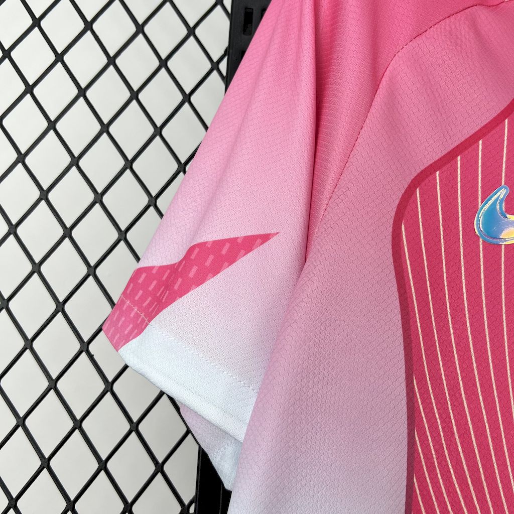 Barcelona 2025/26 pink special edition Jersey