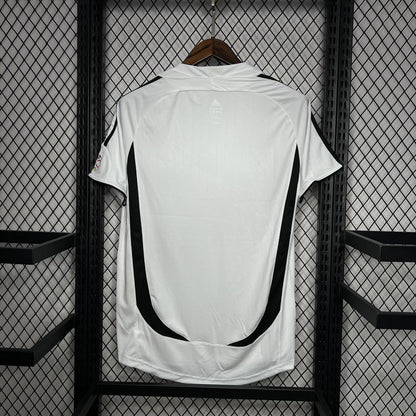 Camisa retrô da Alemanha 2006