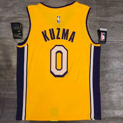 Camisa Masculina Kyle Kuzma Amarela Versão Jogador – Edição Clássica Retro