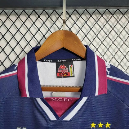 Camisa retrô reserva do Manchester City 1997/98