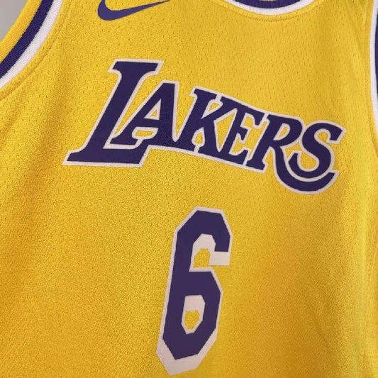 Camisa amarela do time juvenil LeBron James