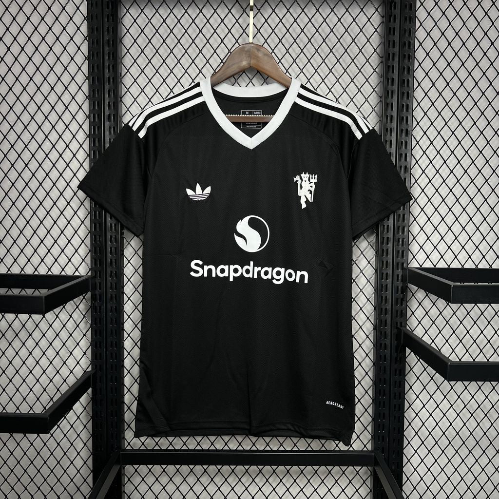 Men's Manchester United 2024/25 Fourth Jersey