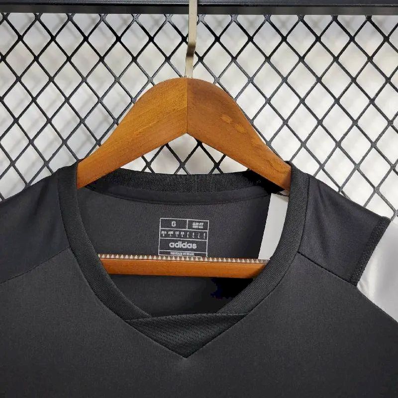 Camisa de treino pré-jogo da França 2024/25