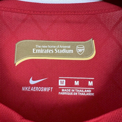 Camisa retrô do Arsenal 2006/07