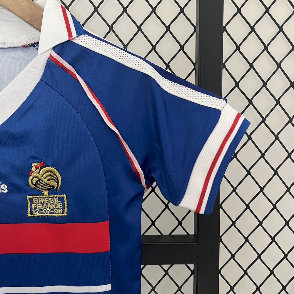 Camisa e shorts retrô infantil França 1998