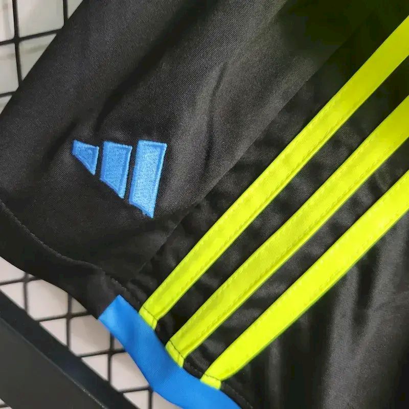 Arsenal 2023/24 Away Kids Kit