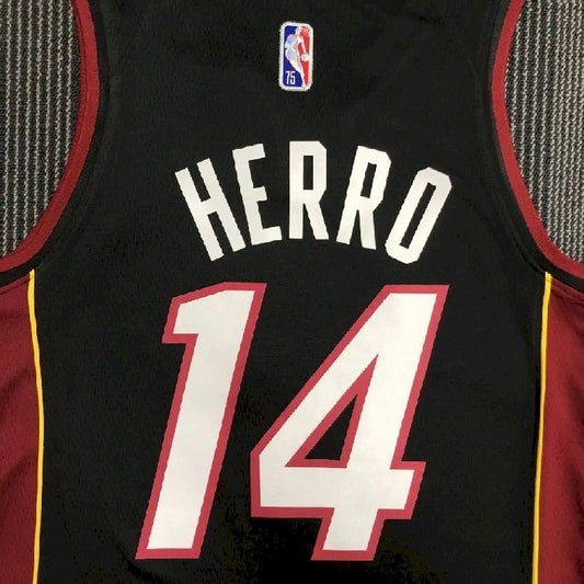 Camisa preta masculina Tyler Herro Team – Edição de 75º aniversário
