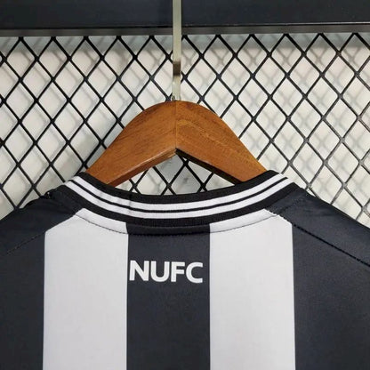 Camisa titular do Newcastle United 2023/24