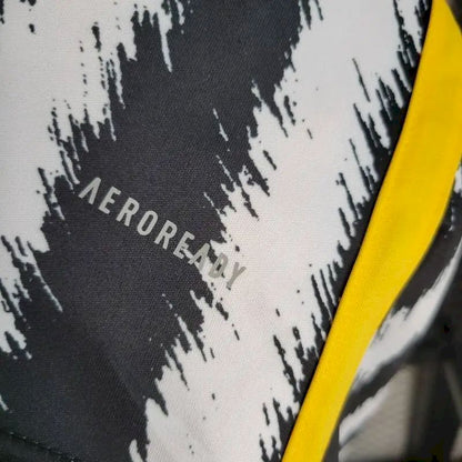 Juventus 2023/24 Home Jersey