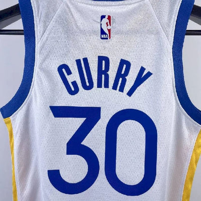 Camisa branca do time juvenil Stephen Curry