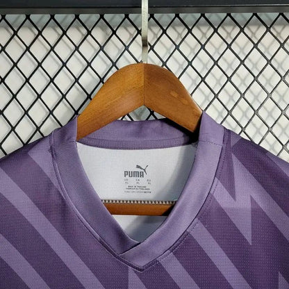 Camisa de goleiro do Manchester City 2023/24 roxa