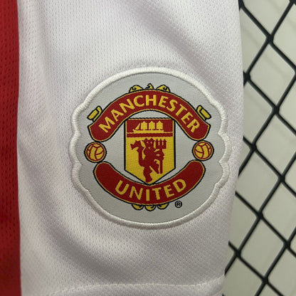 Manchester United 2009/10 Home Kids Retro Jersey And Shorts