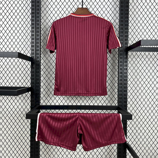 Bayern Munich 2025/26 Terrace Icons Kids Kit
